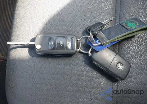 2011 Volkswagen Jetta 2.5L Se z USA, uszkodzony, nr VIN 3VWDX7AJ6BM322829